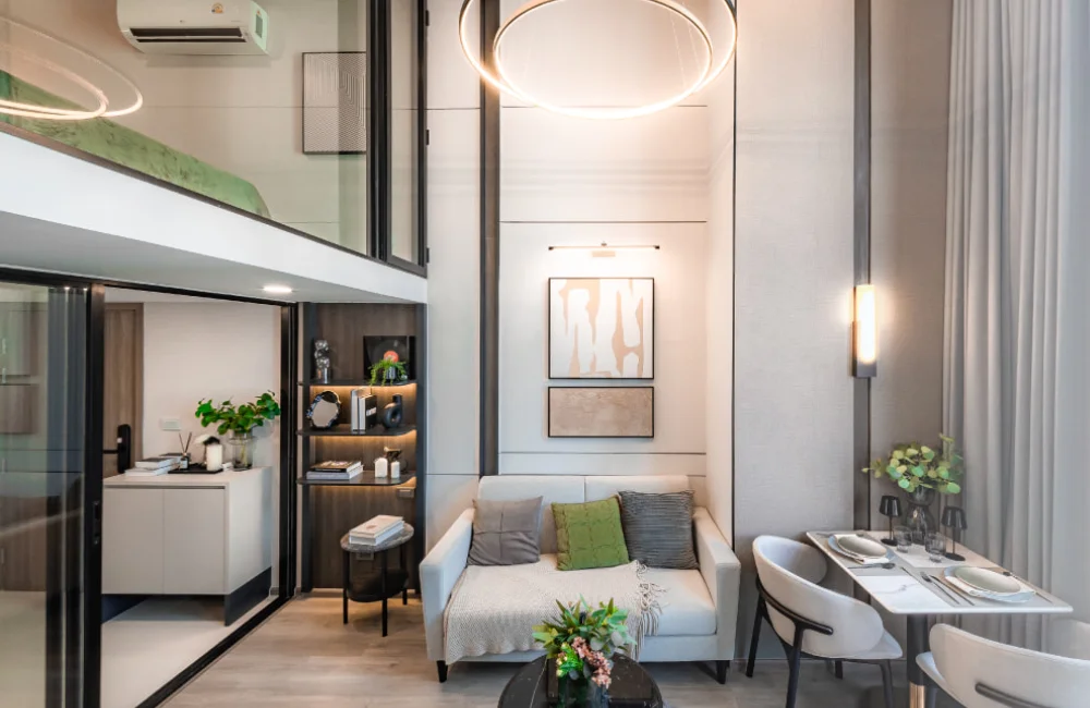 Knightsbridge Space Rama 4