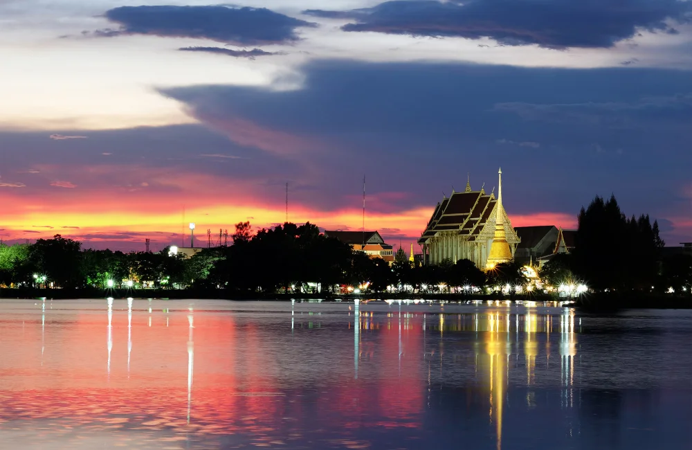 บึงแก่นนคร